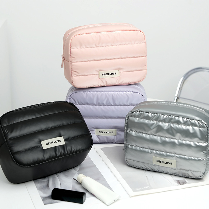 کیف لوازم آرایشی gray